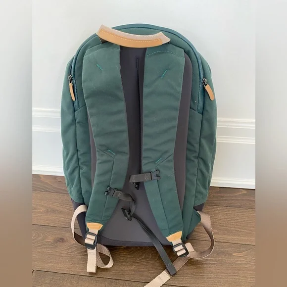 Bellroy Classic Backpack Plus - Picture 2 of 4